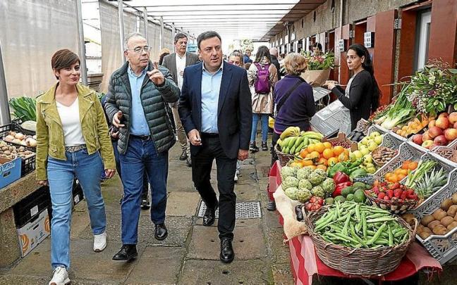 La ministra de Política Territorial y portavoz del Gobierno, Isabel Rodríguez, ayer en Santiago de Compostela.