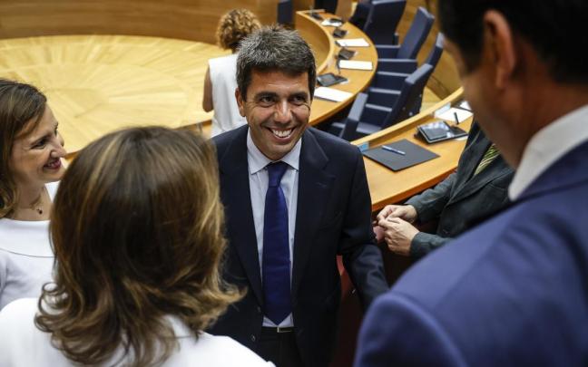 Carlos Mazón durante su pleno de investidura.