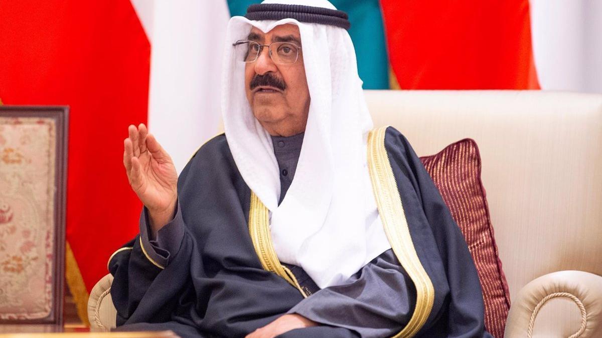 El emir de Kuwait, Ahmed Abdulá al Ahmad al Sabah