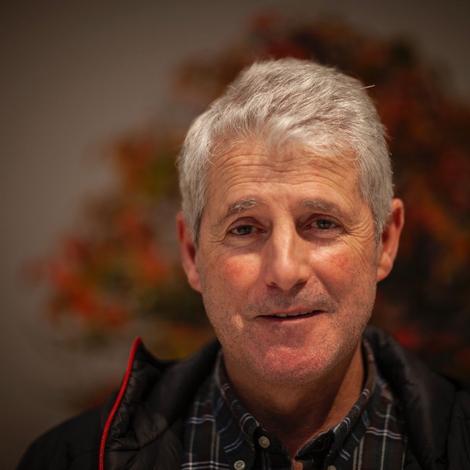 Manuel Lorenzo lleva más de 40 años en el mundo del bonsái.