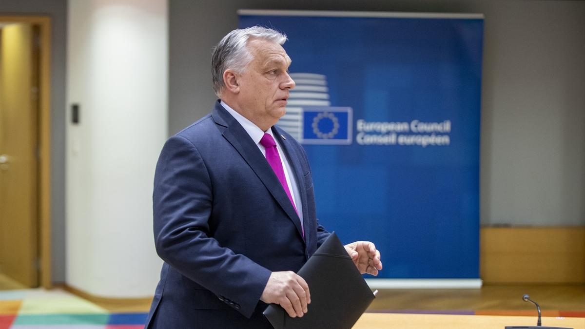 Foto de archivo del primer ministro húngaro, Viktor Orbán, en una reunión extraordinaria del Consejo Europeo.