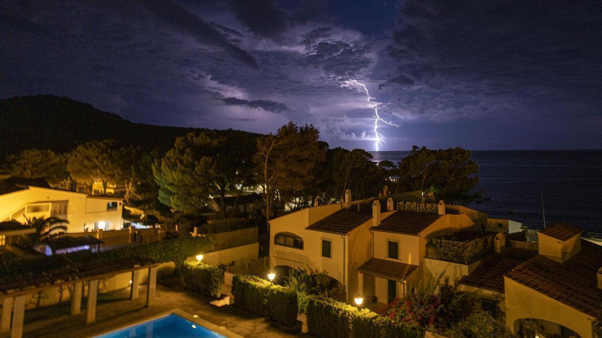 Tormenta eléctrica esta madrugada en Andratx.