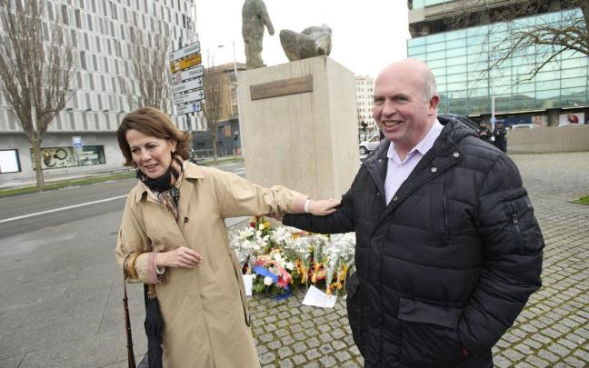 Fotos del acto de Anvite y Fundación Tomás Caballero en el Monumento a las Víctimas del Terrorismo