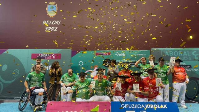 Los ganadores del Abierto de Gipuzkoa de pelota adaptada.