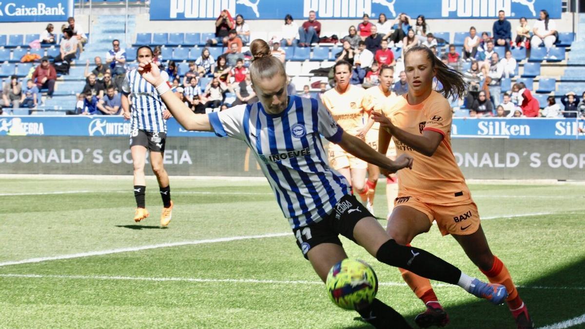 Carla marcó el único tanto para las Gloriosas