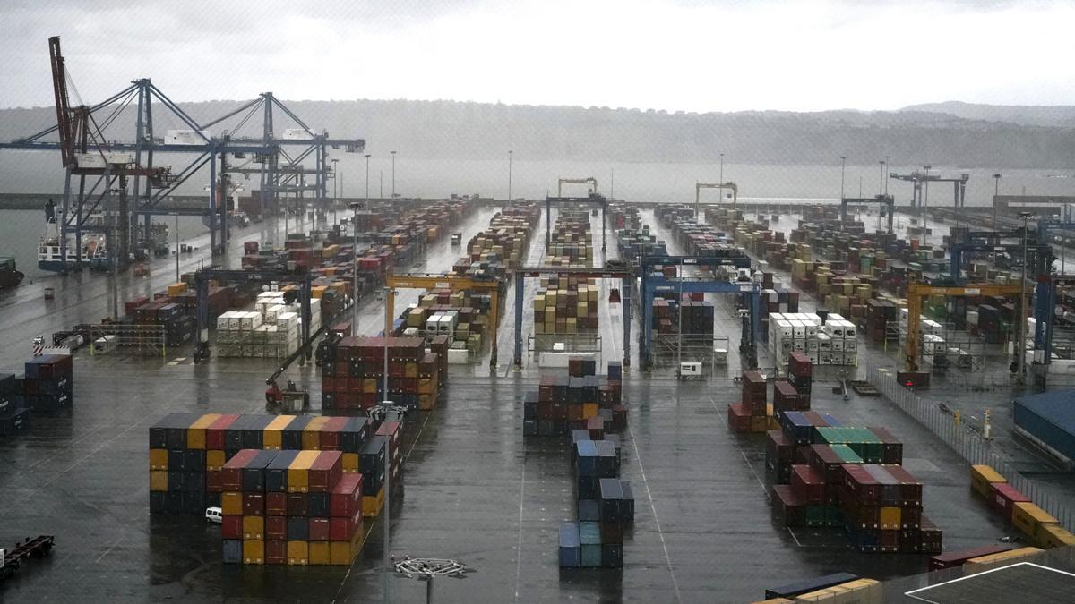 Imagen de contenedores en el Puerto de Bilbao