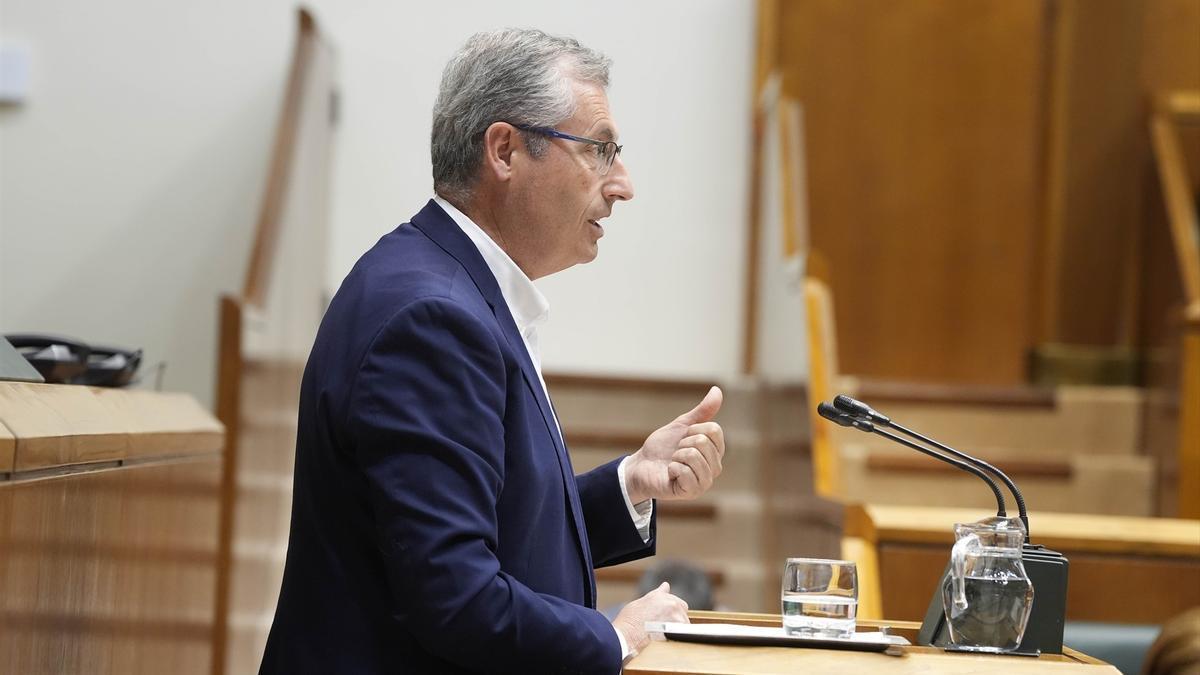 El parlamentario del PNV Markel Olano.