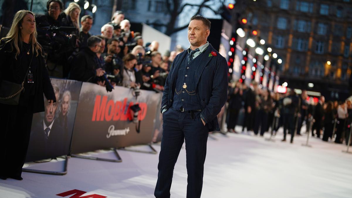 Tom Hardy en el estreno de la primera temporada de ‘Tierra de Mafiosos’ en 2025.