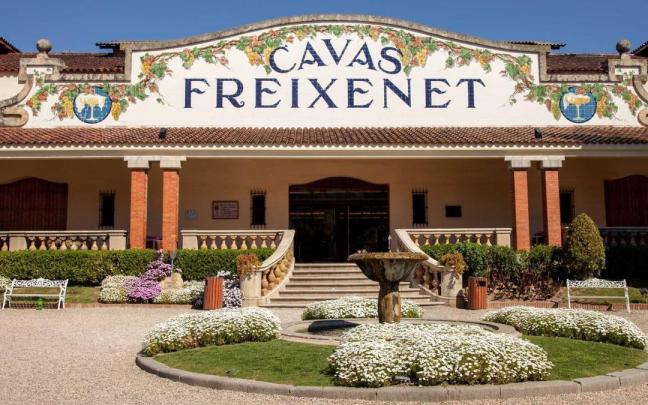Freixenet y sindicatos pactan una reducción de jornada del 20-50% este año ante la sequía