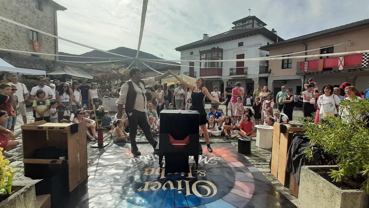 Espectáculo de magia en Goikoplaza