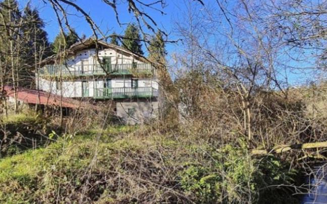 Caseríos para reformar en Busturialdea.