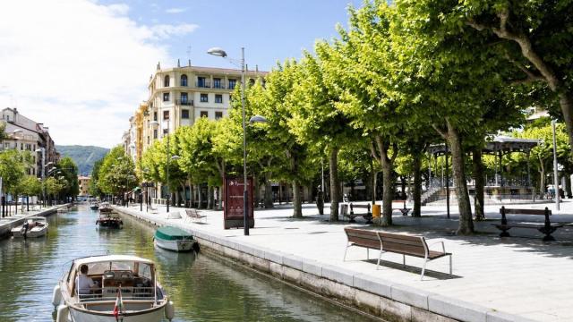 El Paseo Colón de Irun con un canal ficticio