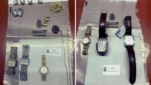 Joyas y relojes intervenidos en el despacho del expresidente del Gobierno español José Luis Rodríguez Zapatero