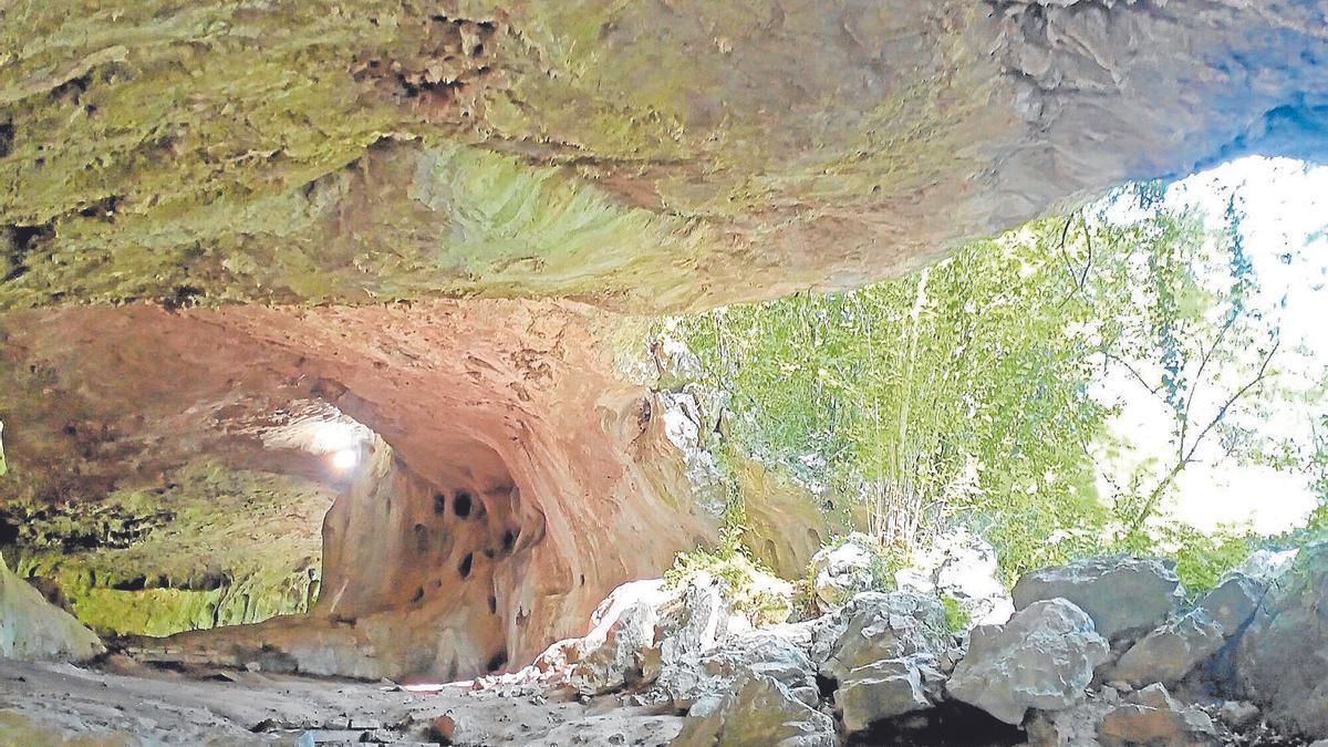 Uno de los rincones de la cueva de Sara.
