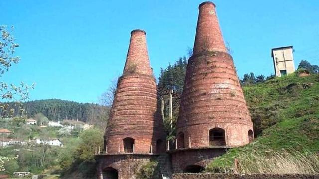 Los hornos de calcinación precisan de una restauración urgente, según la agrupación de Sopuerta.
