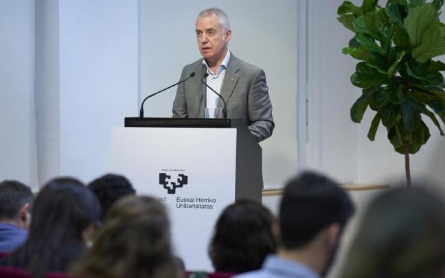 El lehendakari ohia Iñigo Urkullu ha defendido este martes en Gasteiz la ponencia 'Una Gobernanza participada para una Europa necesaria en el (des)orden global'