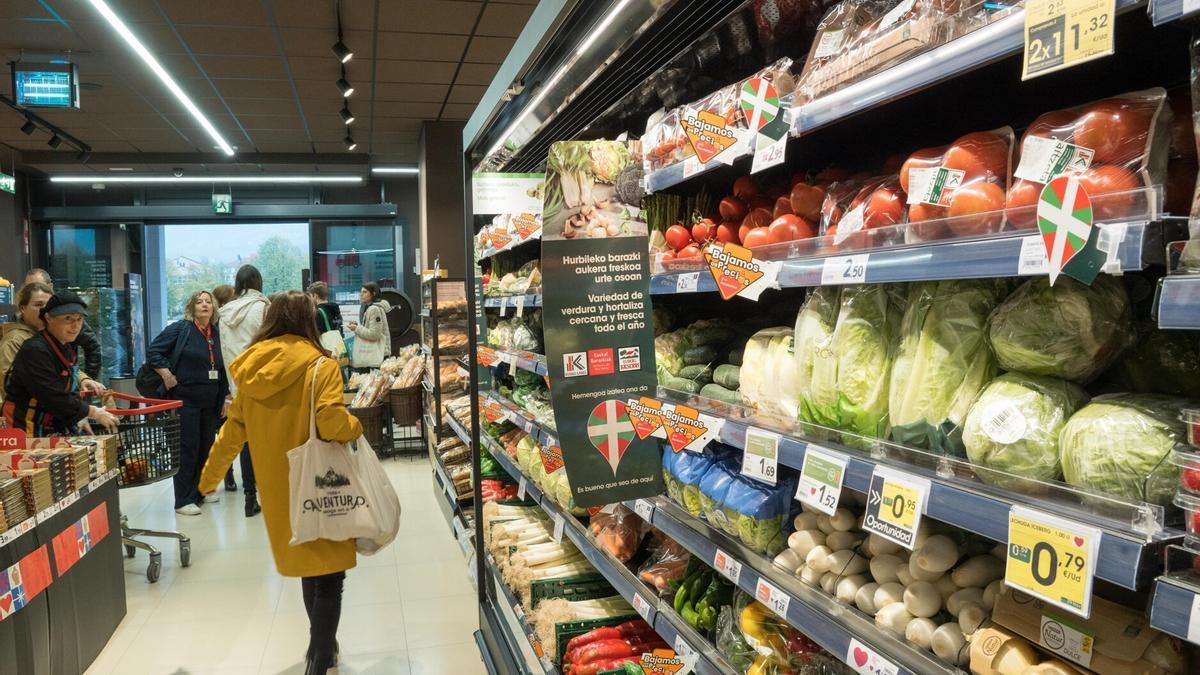 Frutería en un supermercado.