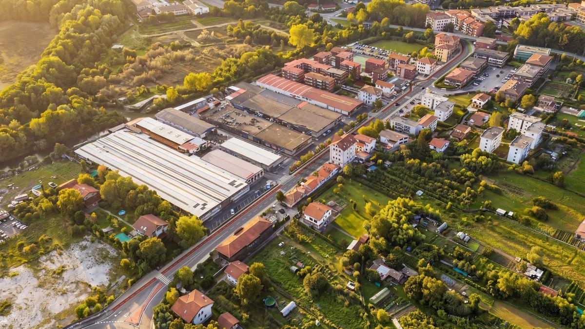 Imagen aérea del anteproyecto del bidegorri entre Mendelu y Amute