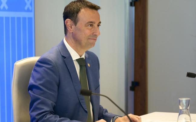 El vicelehendakari segundo y consejero de Economía, Trabajo y Empleo del Gobierno Vasco, Mikel Torres