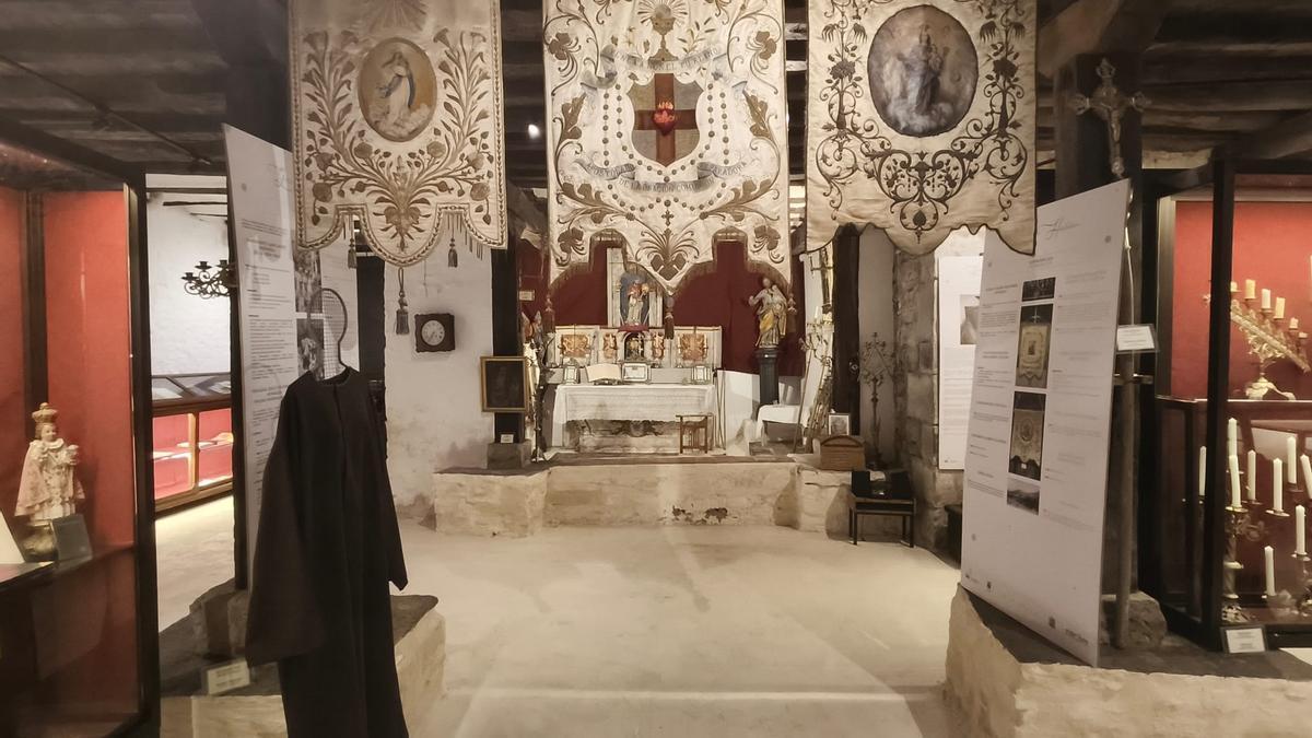 Interior del Museo Sacro del Santuario de La Encina en Artziniega