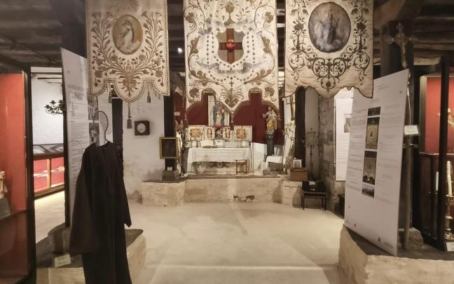 Interior del Museo Sacro del Santuario de La Encina en Artziniega
