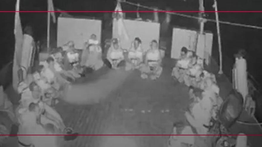 Periodistas internacionales cubrían el convoy que llevaba ayuda humanitaria a Gaza.