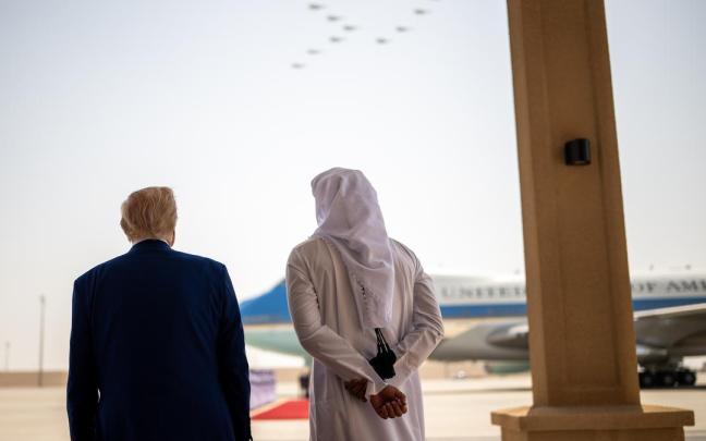 Trump, junto al amir de Qatar.