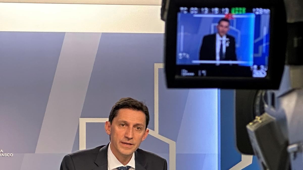 El consejero de Hacienda y Finanzas, Noël d'Anjou.