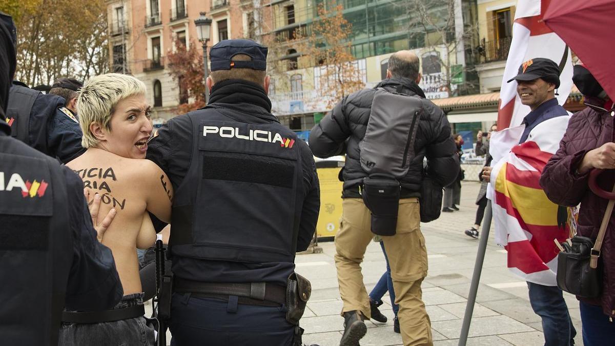 La protesta de Femen en la que habría tenido lugar el abuso.