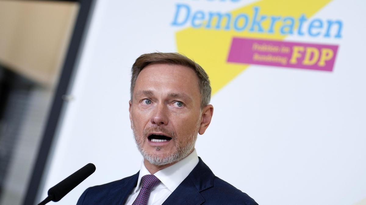 El candidato del Partido Liberal (FDP), Christian Lindner,