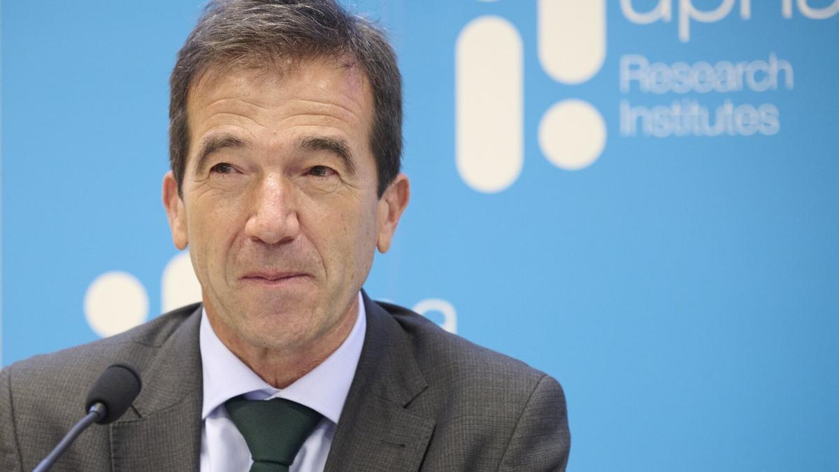 El catedrático de Derecho Internacional Privado de la UPV, Juanjo Álvarez, ejercerá de ponente en la charla del 24 de octubre.