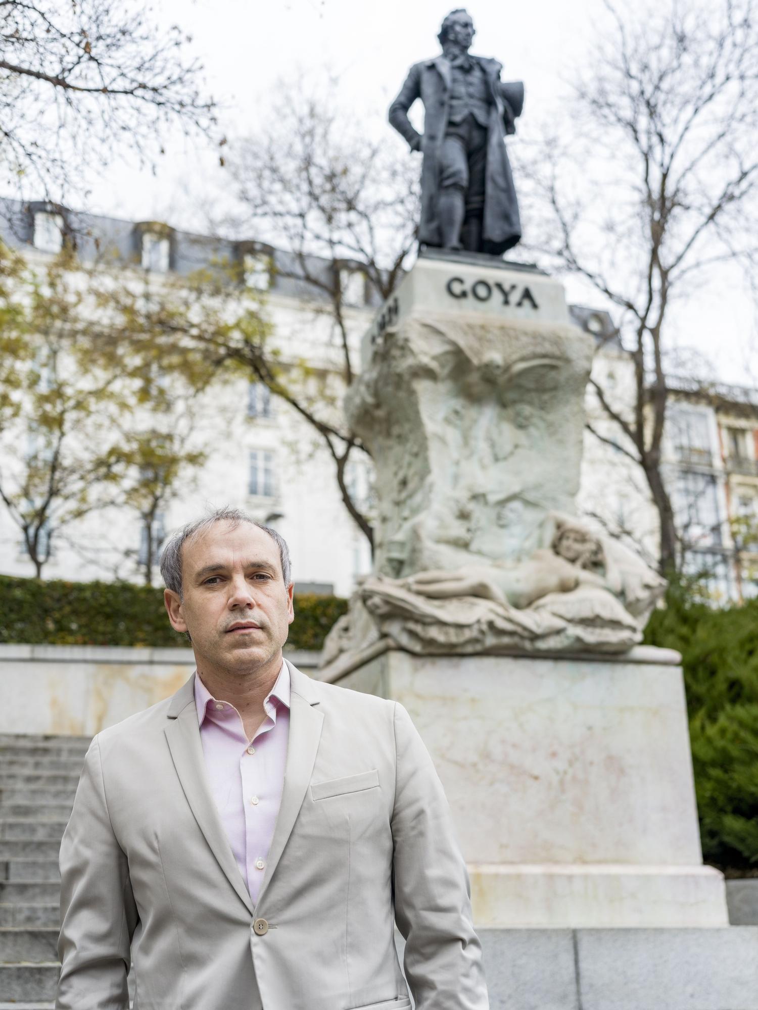 Goya quedó sordo años después de cumplir 40 años.