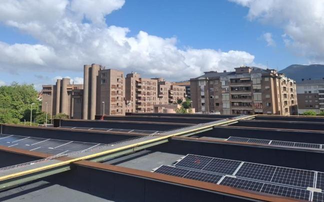 Placas solares en Landako Gunea