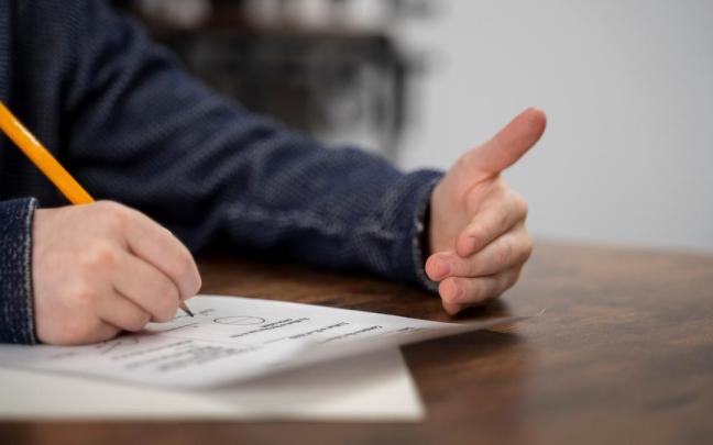 China bloquea la IA para evitar trampas en la Selectividad.