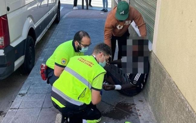 Asistencia a la víctima de la agresión.