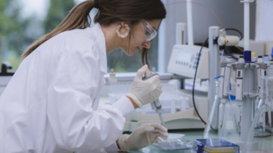 El equipo de CIC biomaGUNE cuenta con instrumentación avanzada.