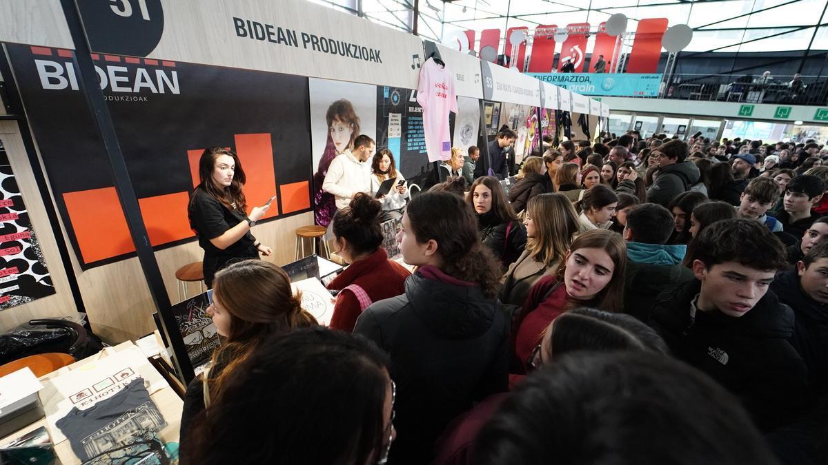 En imágenes: Durangoko Azoka: abre la cita cultural más importante con el Ikasle Eguna