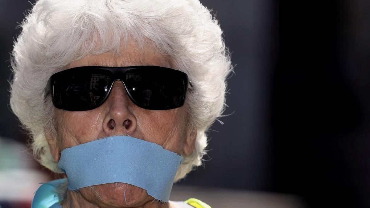 Una mujer durante una protesta por la Ley Mordaza.