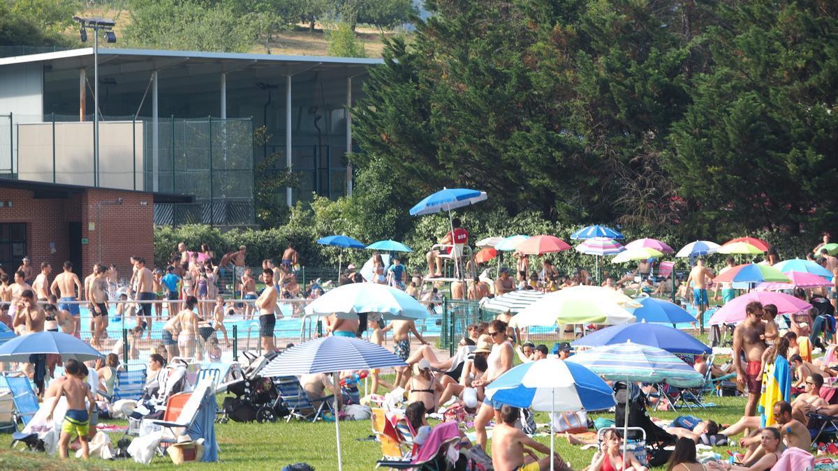 Las piscinas de Mintxeta son uno de los puntos de referencia de Elgoibar durante el verano, sobre todo en las jornadas de calor.