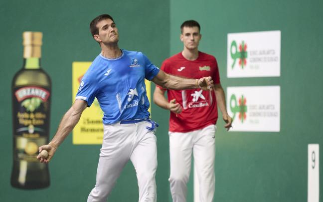 Zabaleta en la final del Torneo San Fermín. IÑAKI PORTO