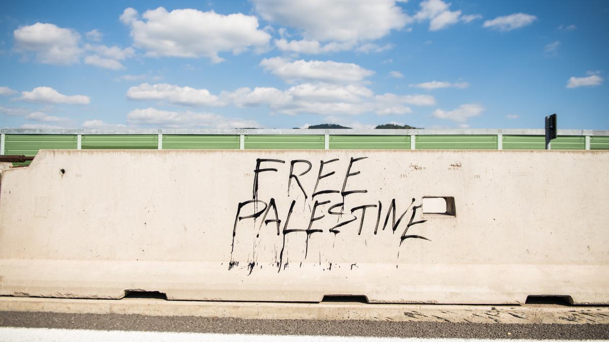 Pintada en una protesta contra el bloqueo de Israel sobre la Franja de Gaza