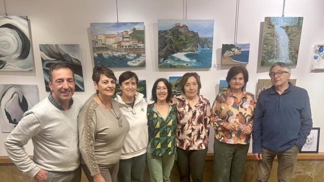 Alumnos de la escuela de pintura de Ermua