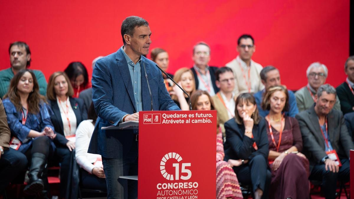 El presidente del Gobierno, Pedro Sánchez, en su intervención en el 15 Congreso autonómico del PSOE celebrado en Palencia