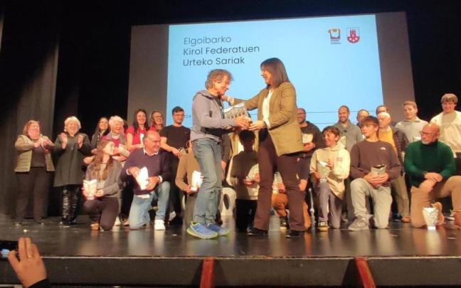 Carlos Soria, en la Gala del Deporte de Elgoibar, meses antes de afrontar su reto en el Manaslu.