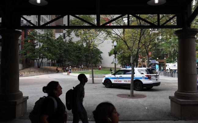 Un vehículo policial en Chicago. Un vehículo policial en Chicago.