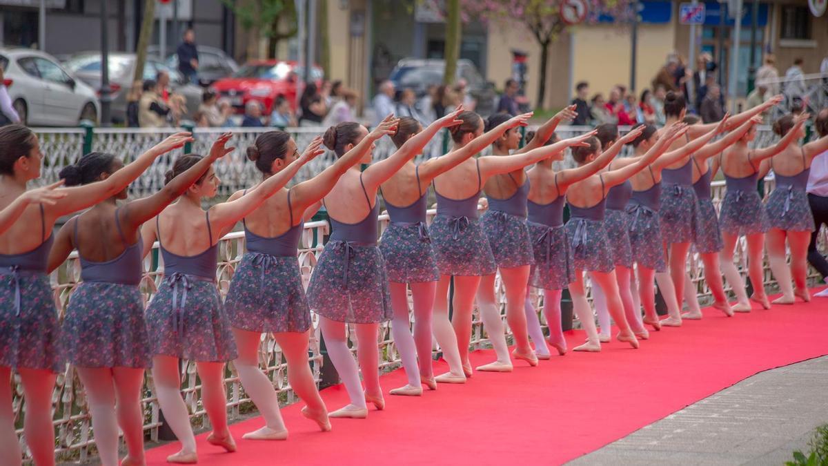 Bailarinas en el mismo evento el pasado año