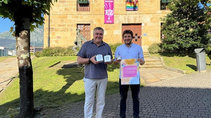 Oskar Koka y Alex Palacios, presidente Dendak Bai.