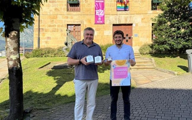 Oskar Koka y Alex Palacios, presidente Dendak Bai.