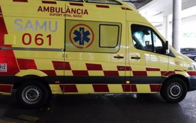 Imagen de archivo de una ambulancia del SAMU Imagen de archivo de una ambulancia del SAMU