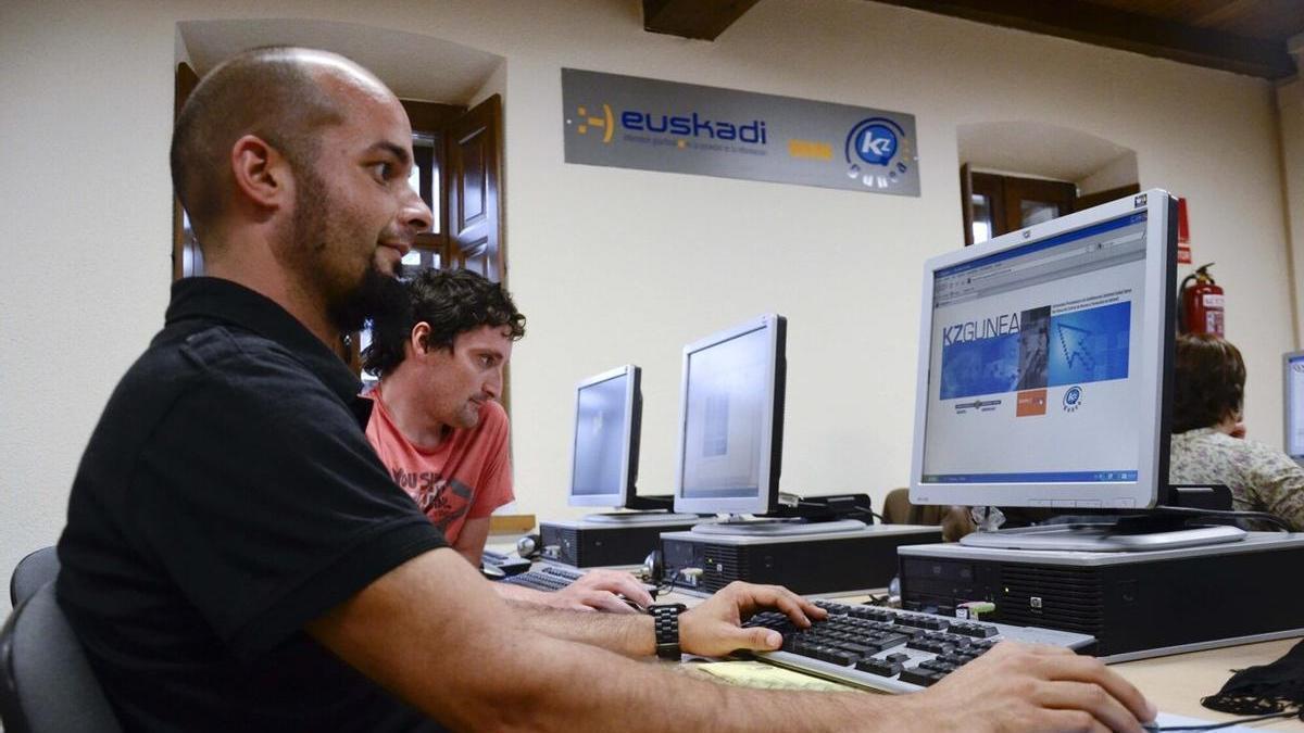 La red KZgunea cuenta con 236 centros en Euskadi.